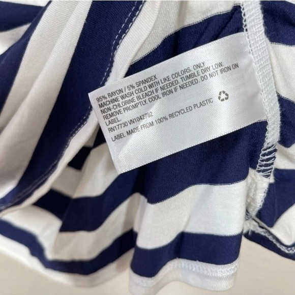 New Ingrid and Isabel blue and white short sleeve maternity top S - Picture 5 of 6